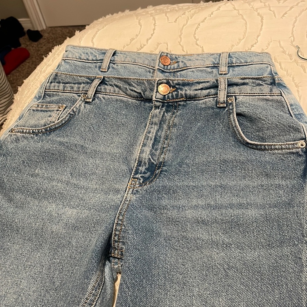 jeans